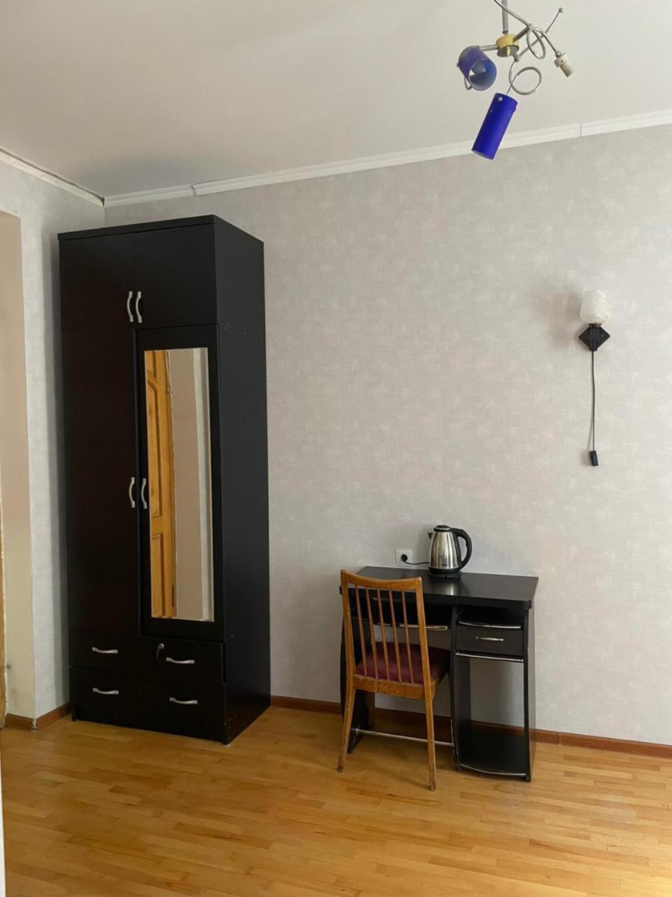 Gnt+ Otel Tiflis Dış mekan fotoğraf