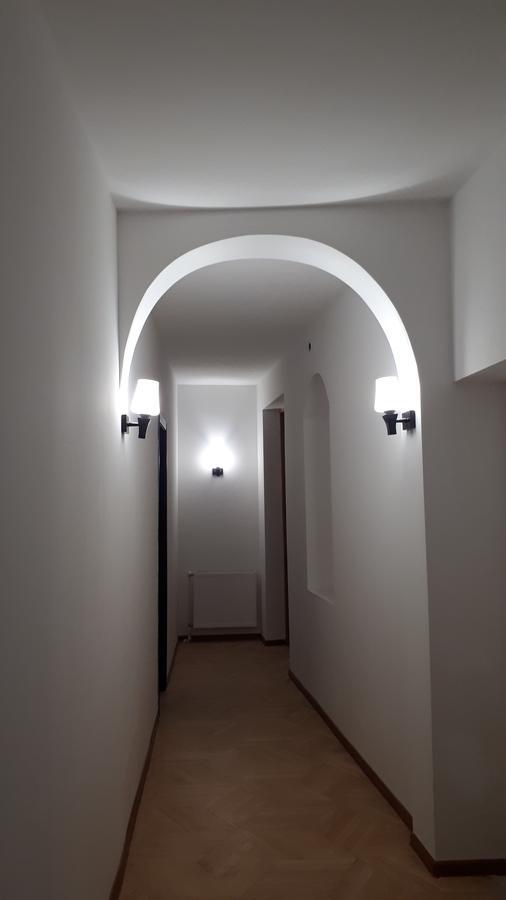 Gnt+ Otel Tiflis Dış mekan fotoğraf