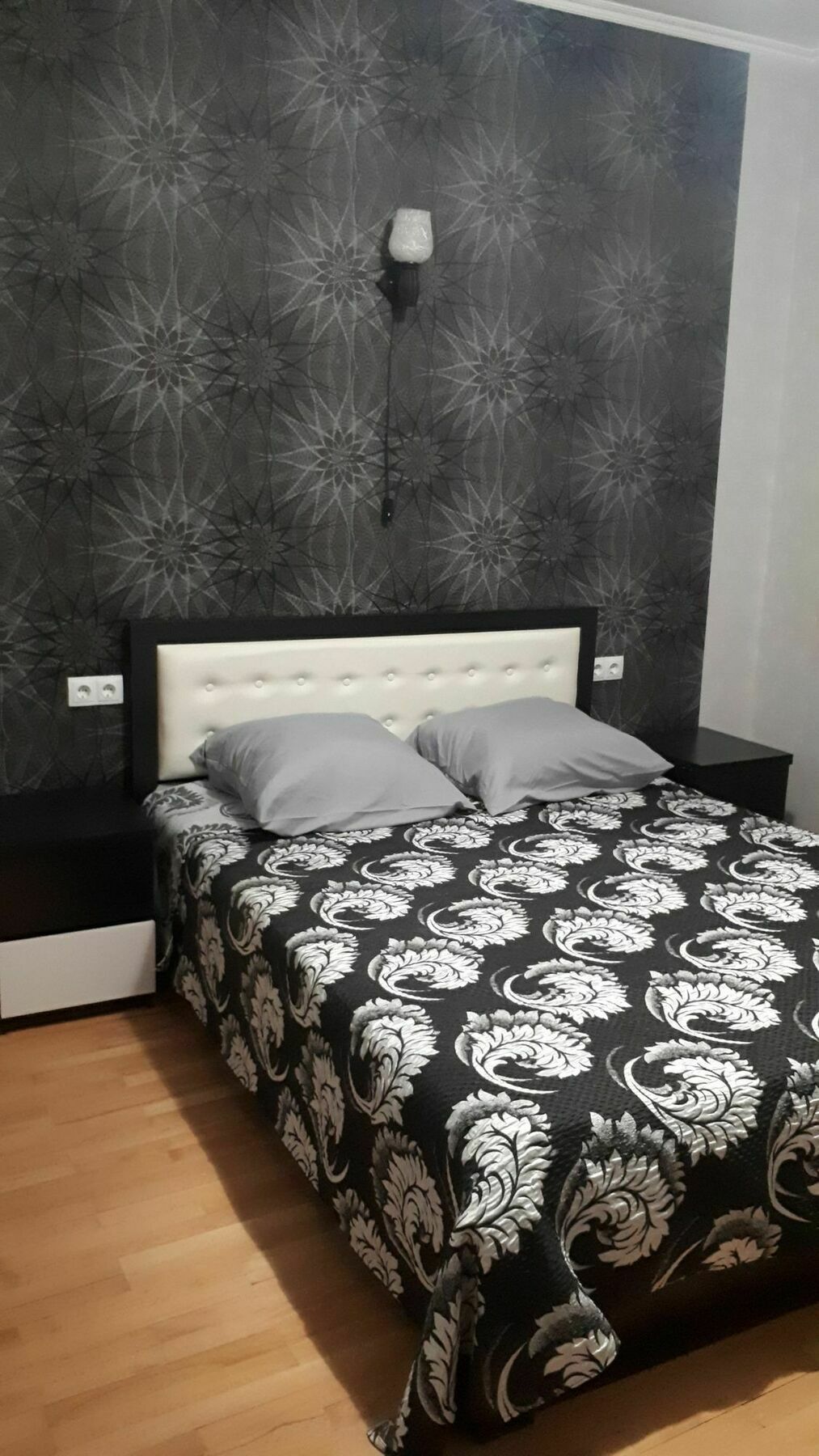 Gnt+ Otel Tiflis Dış mekan fotoğraf